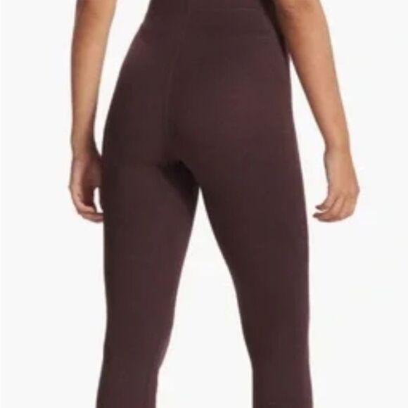 NWOT Vuori Hslo Essential Jumpsuit  Color is Mahogany Heather / dark brown - Picture 2 of 4